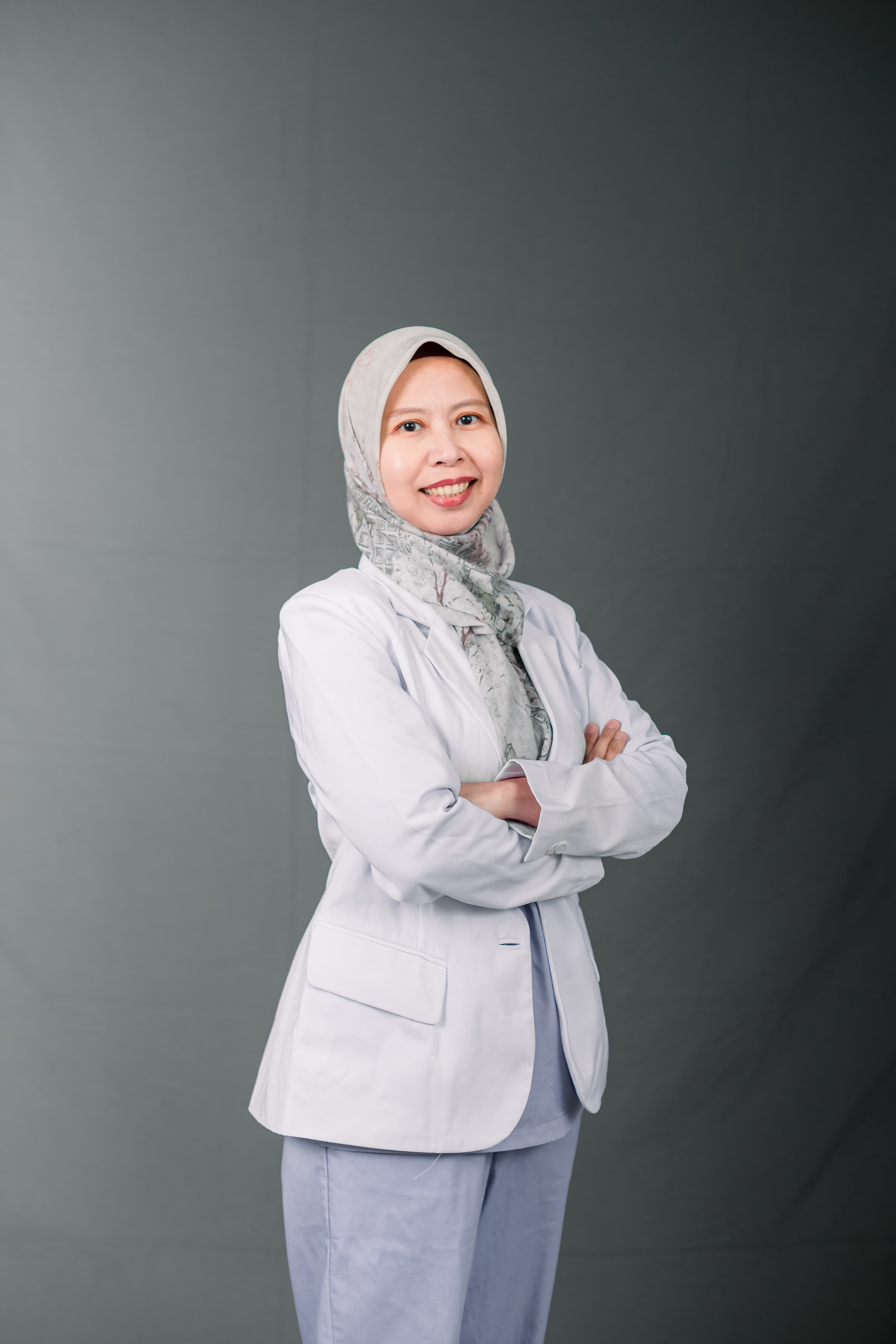 Foto drg. Triana Zuraida